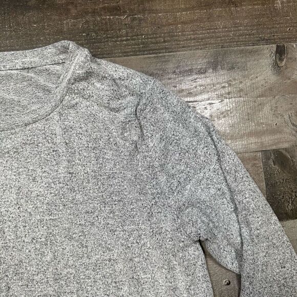 Zyia Active Women’s Size Large Pullover Sweater Grey Long Sleeve Performance Top - Picture 3 of 10